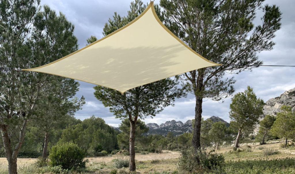 Voile D'ombrage 4x4 M Blanche - Protection UV 90%, Toile PEHD Respirante