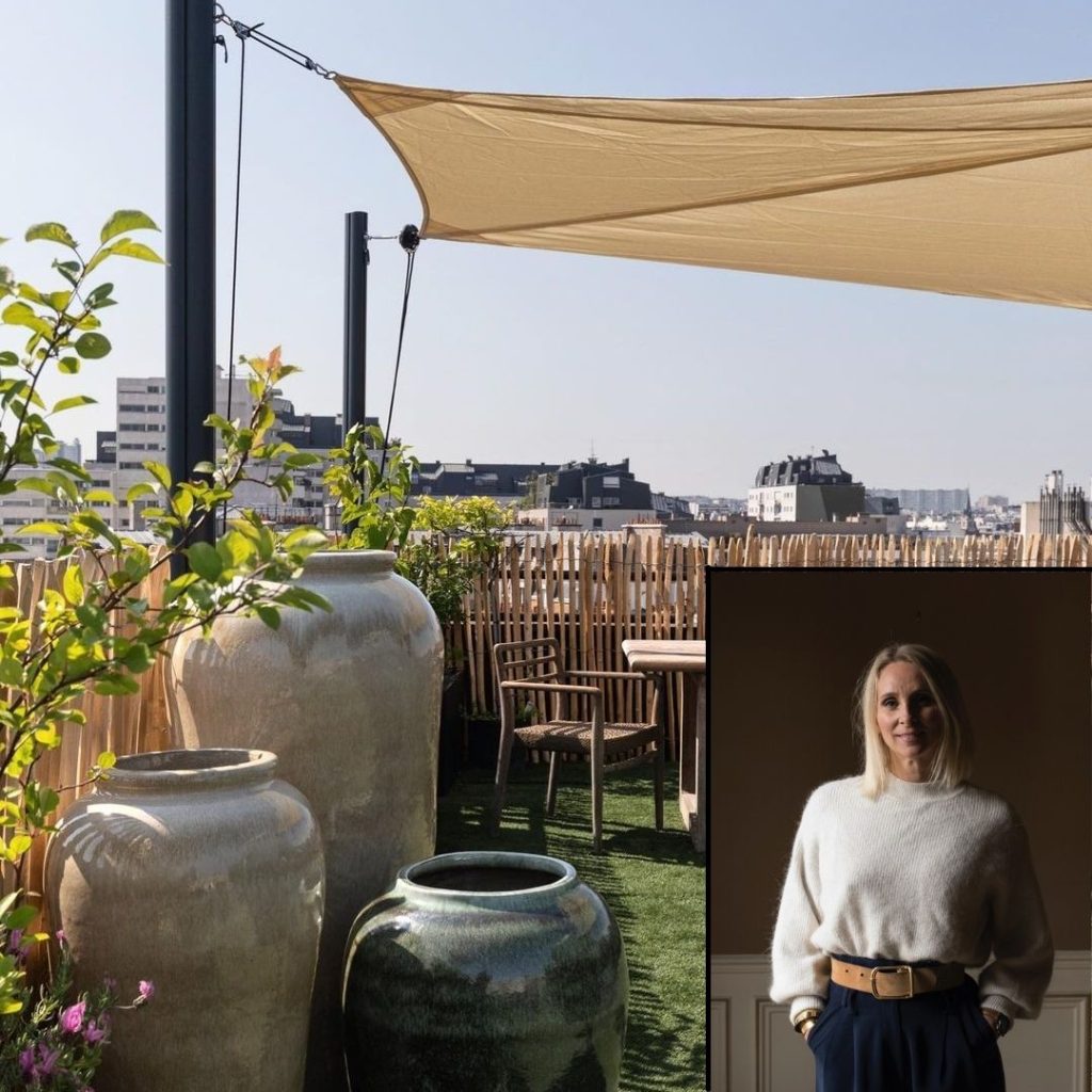 Toile solaire enroulable sur un rooftop parisien