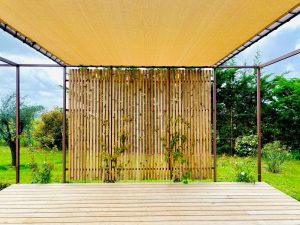 Toile ombrage pergola ajourée sable