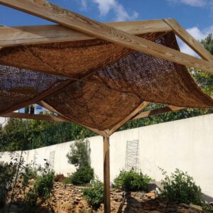 Toile coco sur structure pergola