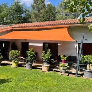 Shade sail with two poles 