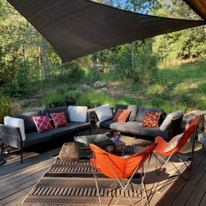 Voile ajourée pour terrasse jardin