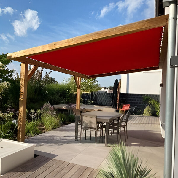 Pergola avec toile solaire