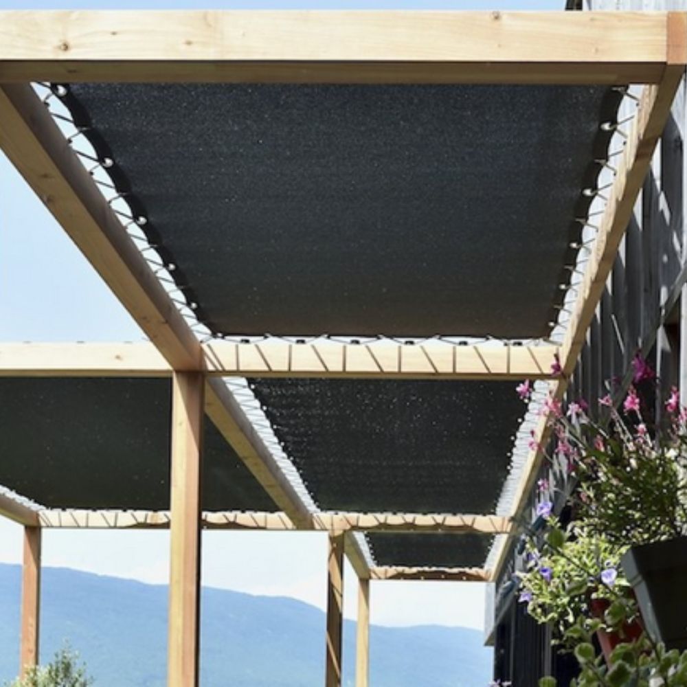 Voile d'ombrage ajourée pour pergola bois 